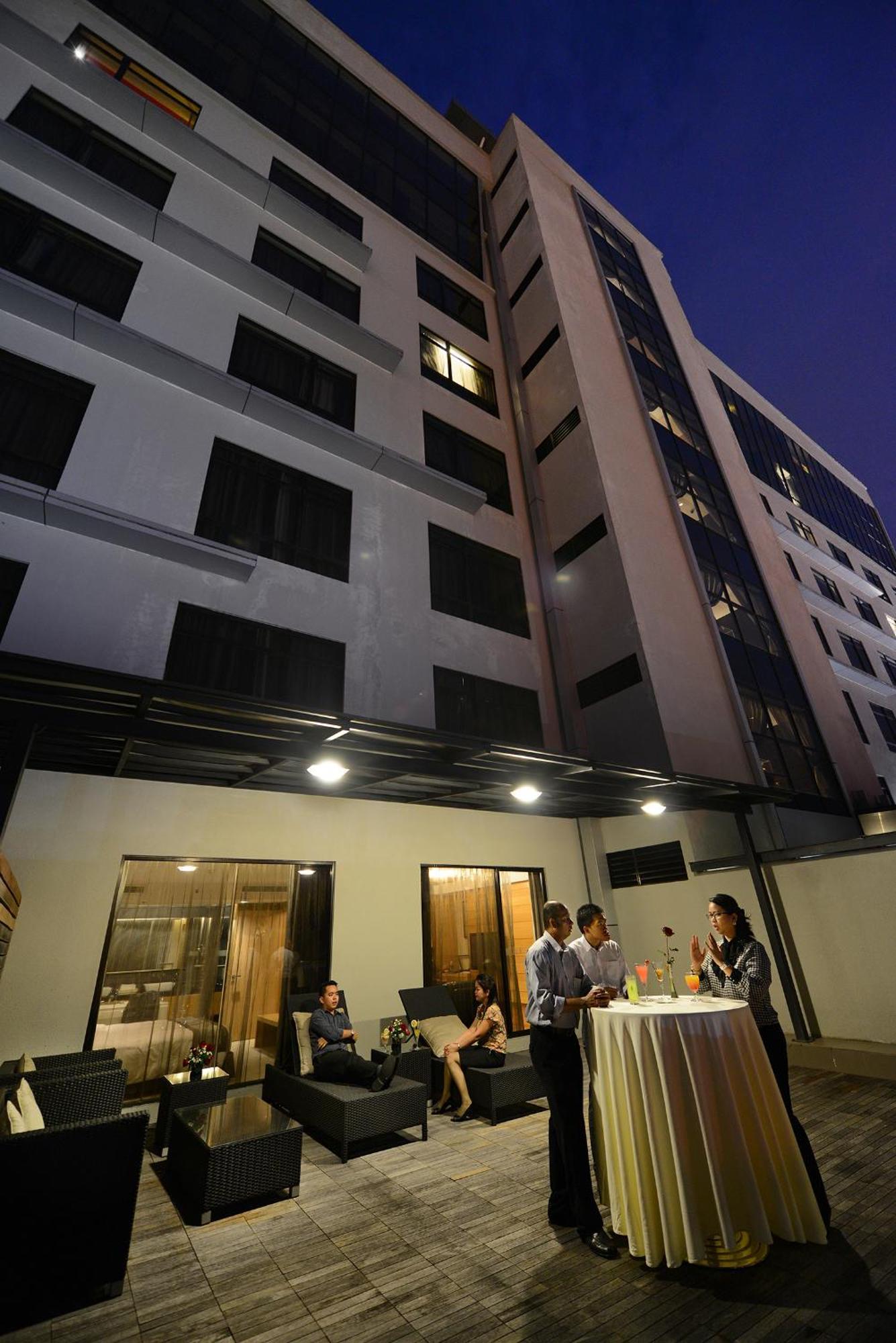 Grand Deluxe Suite with Terrace